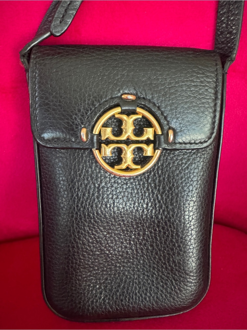 Tory Burch Black Pebbled Leather Crossbody Phone Pouch with Gold Logo Accent